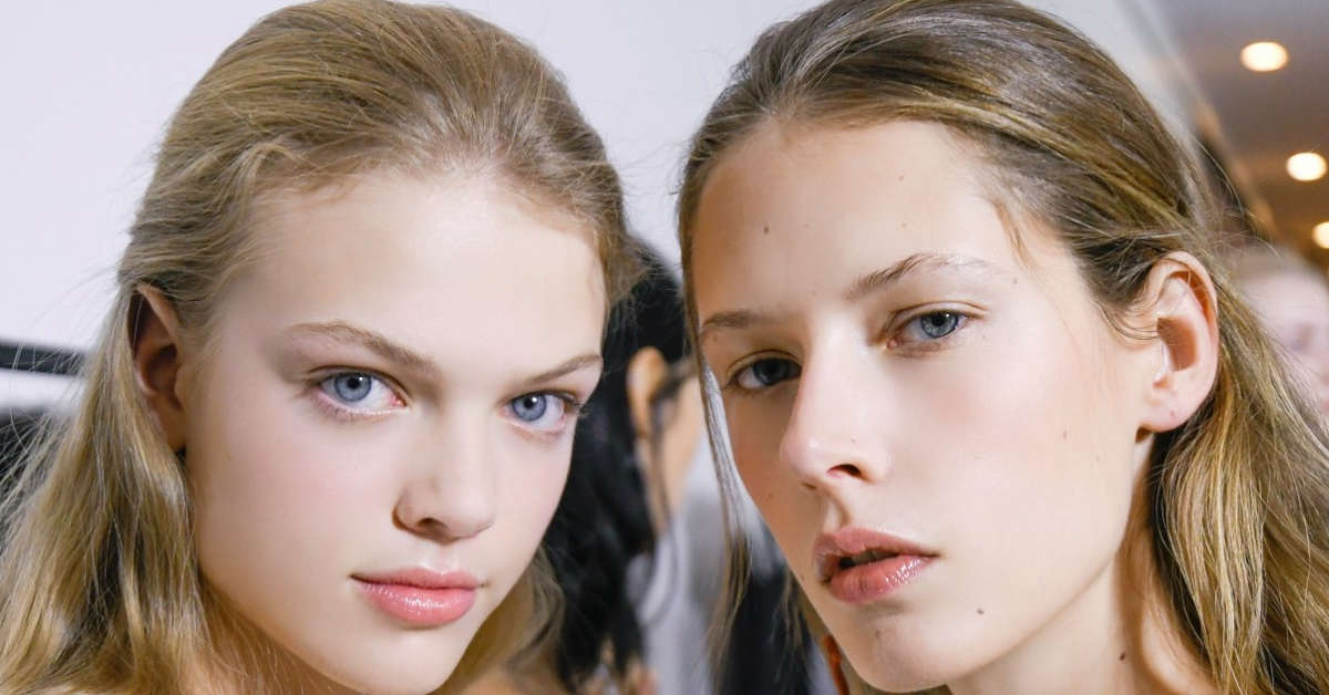 girls blonde makeup