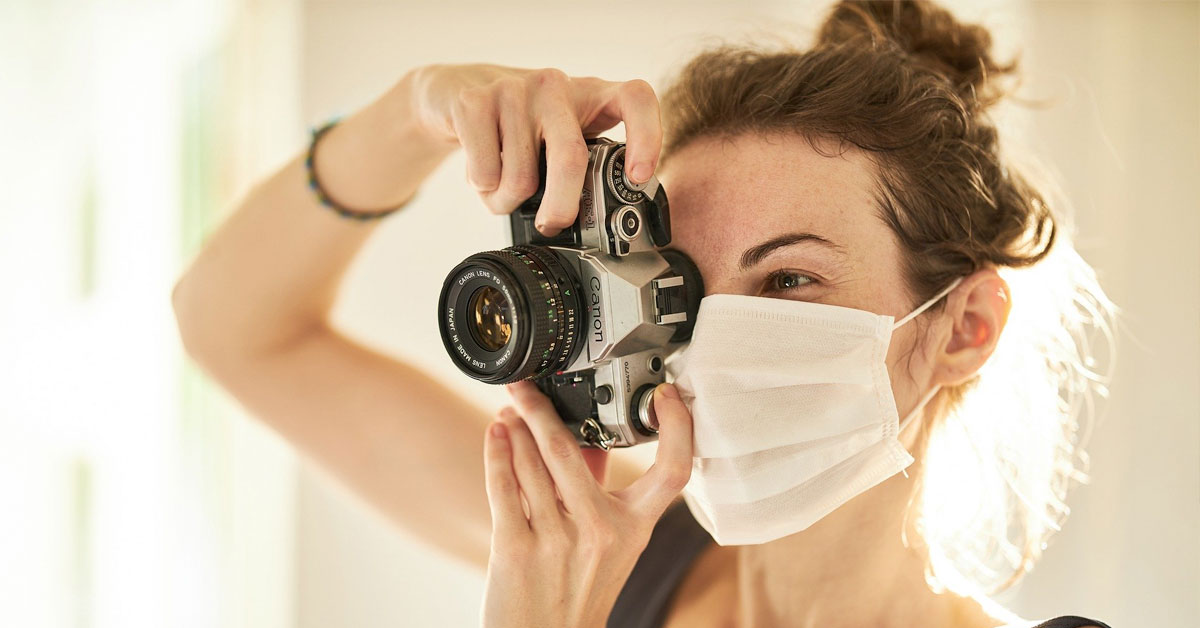 mask photographer lady