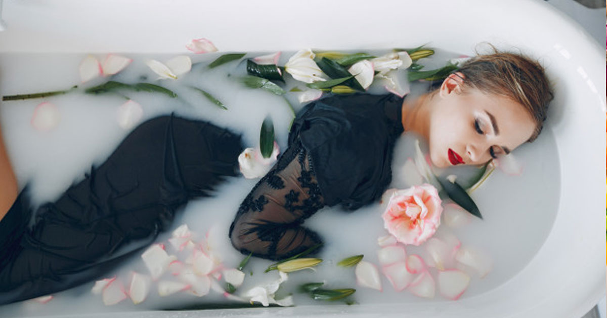 milk bath cover