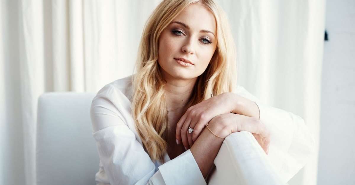 blond woman hair
