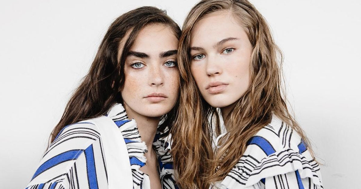 2models photo