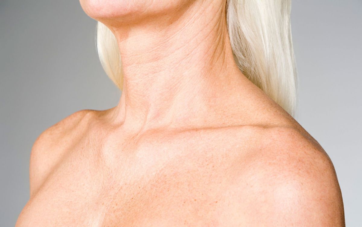 decollete care