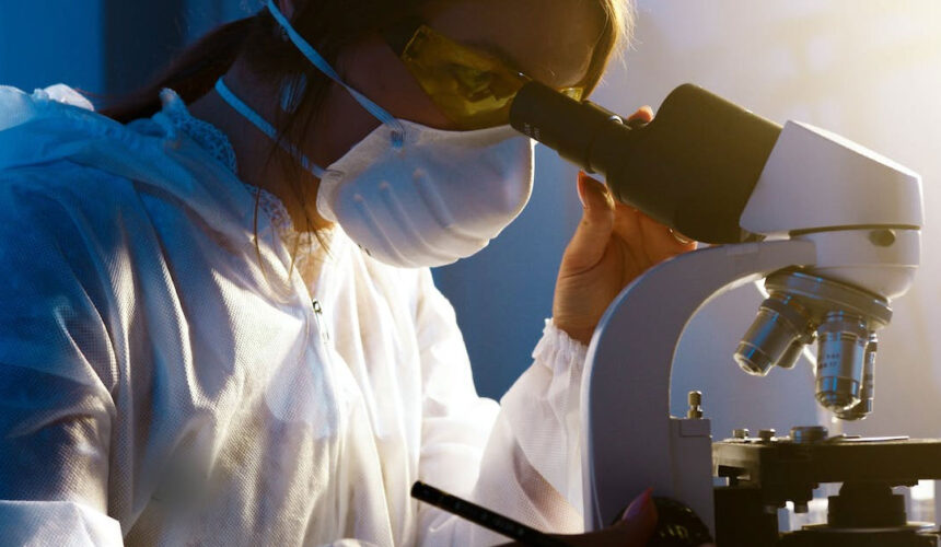 woman-scientist-1