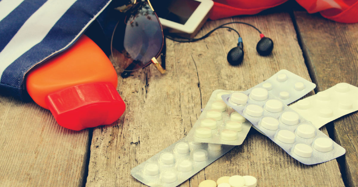 pills-on-summer-bag