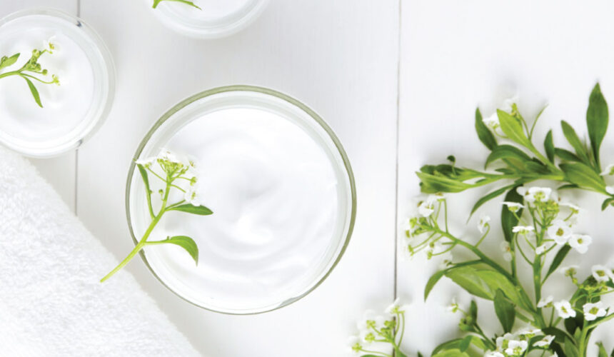 Clean Beauty: η τάση που επαναπροσδιορίζει την ομορφιά με φιλικά προς το περιβάλλον καλλυντικά!